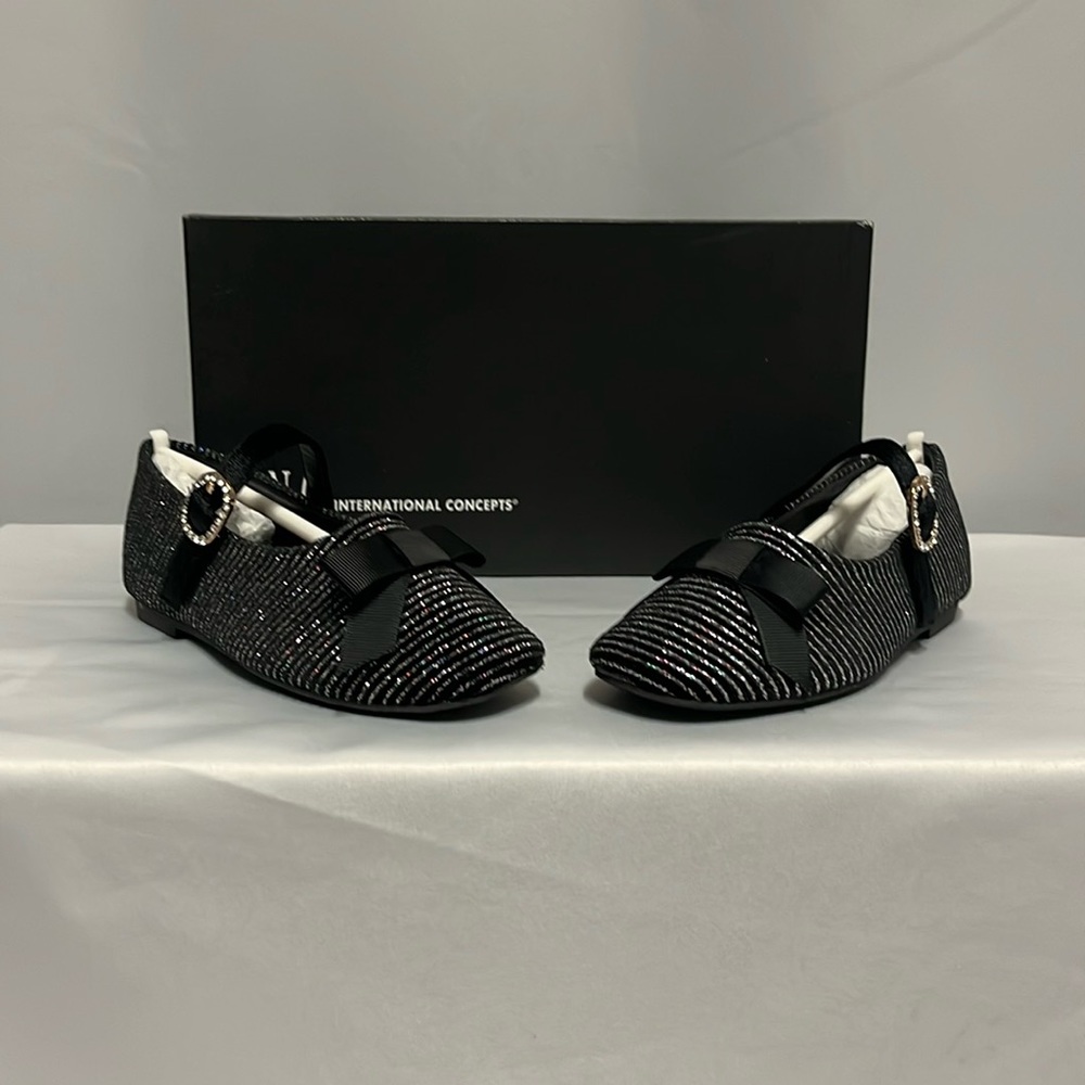 INC International Concepts Little Girls London Bow Flats, size 11 M
